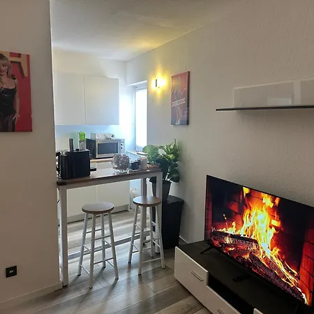 דירה Sabrina Penthaus Mit Einem Schlafzimmer