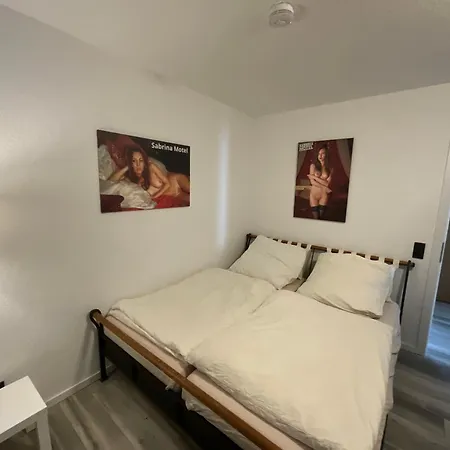 Sabrina Penthaus Mit Einem Schlafzimmer Apartment