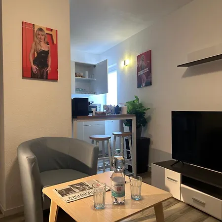 Sabrina Penthaus Mit Einem Schlafzimmer